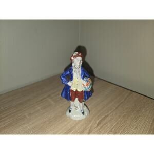 Vintage‎ Occupied Japan Porcelain Hand Painted Man Lady Victorian Figurine 4"